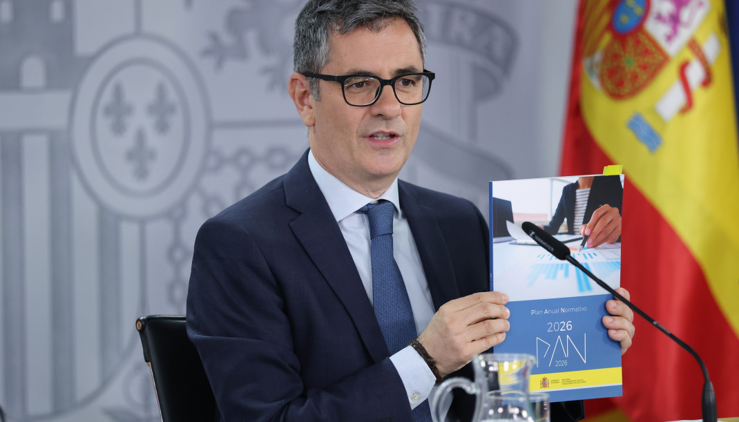 El ministro de la Presidencia, Justicia y Relaciones con las Cortes, Félix Bolaños, durante la rueda de prensa posterior al Consejo de Ministros, a 5 de mayo de 2026, en Madrid (España). El Gobiern