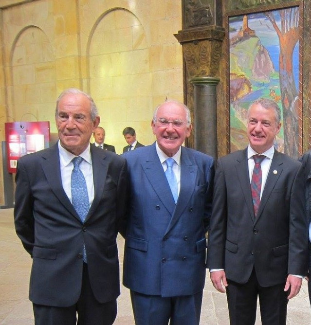 Los lehendakaris Carlos Garikoetxea, José Antonio Ardanza e Iñigo Urkullu