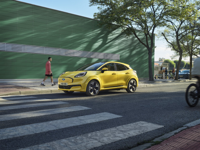 Archivo - El mercado británico de coches crece un 24% en abril hasta 149.247 unidades por la electrificación