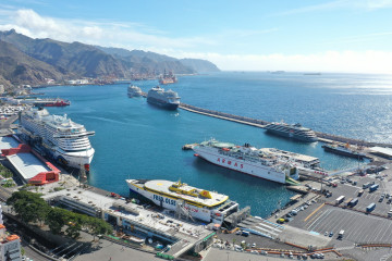 Archivo - Puerto de Santa Cruz de Tenerife.