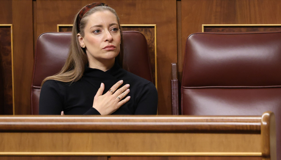 La portavoz del PP en el Congreso, Ester Muñoz, durante una sesión plenaria en el Congreso, a 30 de abril de 2026, en Madrid (España).