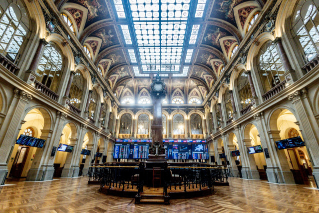 Archivo - Interior del Palacio de la Bolsa de Madrid, a 20 de marzo de 2026, en Madrid (España).