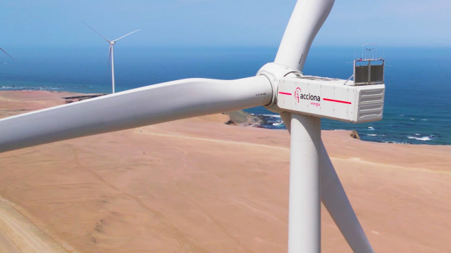 Archivo - Aerogenerador de Acciona Energía