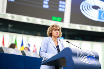 Archivo - La secretaria general del Partido Popular Europeo (PPE), Dolors Montserrat, durante su intervención durante el debate sobre el estado de la Unión Europea (SOTEU) celebrado en la sesión pl