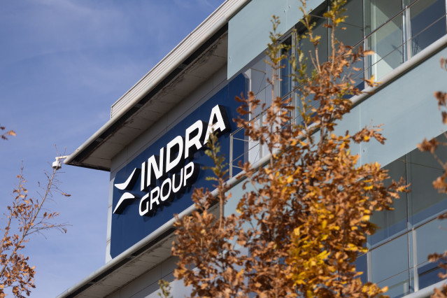 Archivo - Fachada de la sede de Indra, a 25 de noviembre de 2025, en Alcobendas, Madrid (España).