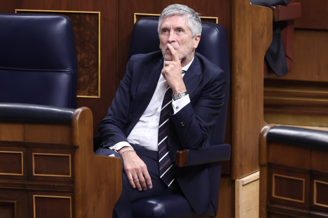 El ministro de Interior, Fernando Grande Marlaska, durante un pleno en el Congreso de los Diputados, a 15 de abril de 2026, en Madrid (España).