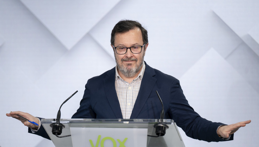 Archivo - El portavoz de Vox, José Antonio Fúster, durante una rueda de prensa posterior a la reunión del Comité de Acción Política de Vox