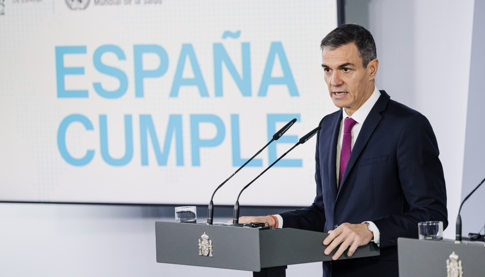 El presidente del Gobierno, Pedro Sánchez durante una rueda de prensa junto al director general de la Organización Mundial de la Salud (OMS), Tedros Adhanom, en el Palacio de la Moncloa.