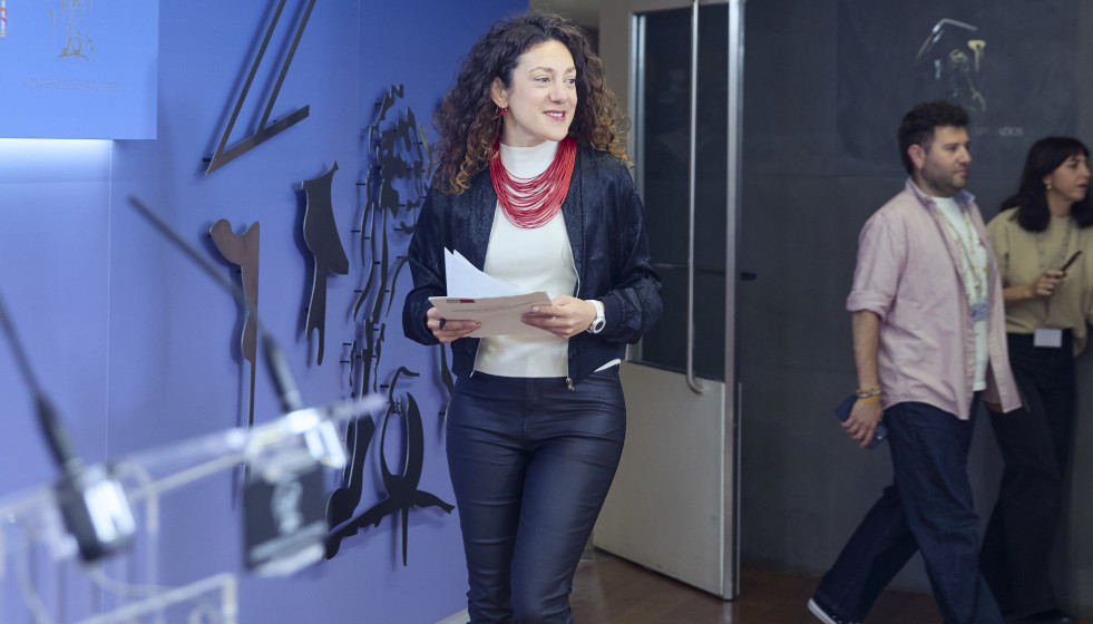La diputada del Grupo Parlamentario Plurinacional SUMAR, Aina Vidal, durante una rueda de prensa, en el Congreso de los Diputados, a 12 de mayo de 2026, en Madrid (España).