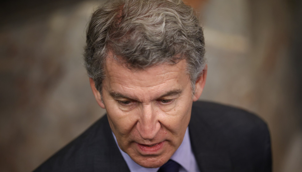 El presidente del PP, Alberto Núñez Feijóo, durante una sesión plenaria en el Congreso, a 30 de abril de 2026, en Madrid (España).