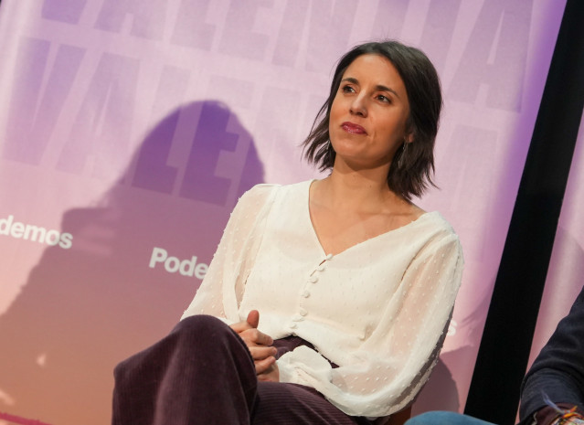Archivo - La secretaria política de Podemos y eurodiputada, Irene Montero, durante un acto público, en el centro cívico Bailarín Vicente Escudero, a 7 de marzo de 2026, en Valladolid, Castilla y León (España).