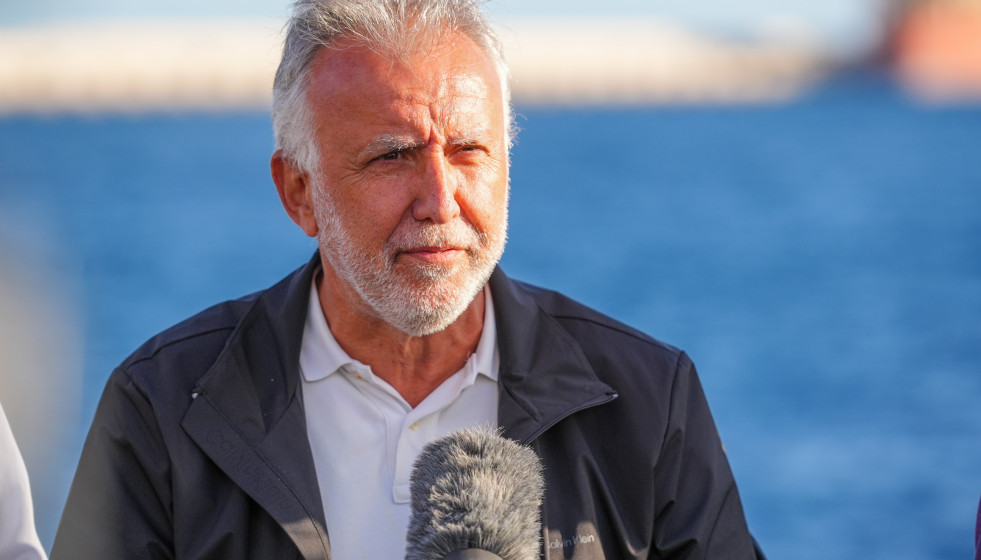 El ministro de Política Territorial y Memoria Democrática, Ángel Víctor Torres, durante una rueda de prensa, a 11 de mayo de 2026, en Granadilla de Abona, Tenerife, Islas Canarias (España).