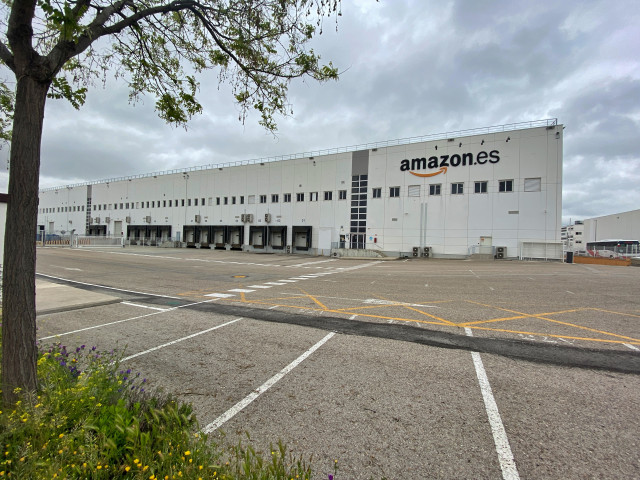 Archivo - Fachada de Amazon