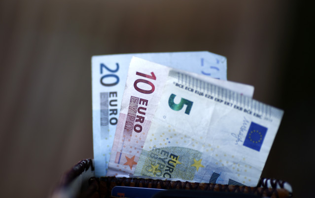 Archivo - El patrimonio de los fondos de inversión sube un 2,83% en abril y se sitúa en los 469.889 millones, según Vdos.