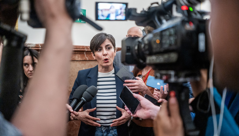 La ministra de Vivienda, Isabel Rodríguez, durante una sesión plenaria en el Congreso, a 29 de abril de 2026, en Madrid (España).