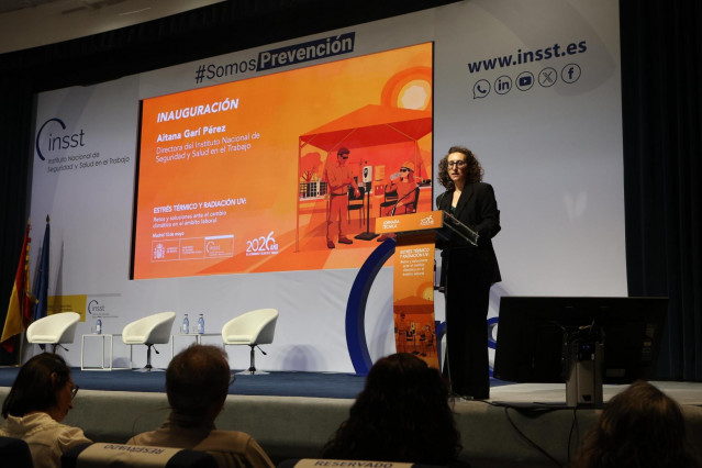 Aitana Garí Pérez inaugurando la jornada 