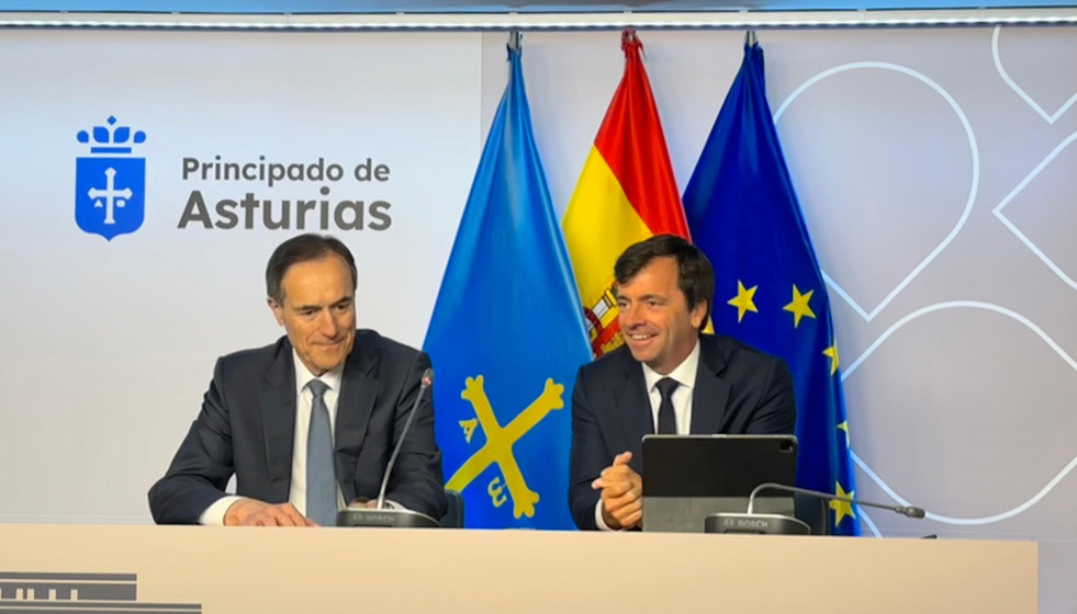 El presidente de la Fundación EDP, Manuel Menéndez y el consejero delegado de EDP España, Duarte Bello en la Sede de Presidencia.