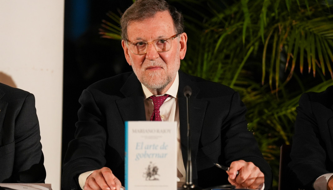 Archivo - El expresidente del Gobierno Mariano Rajoy  durante la presentación del libro 