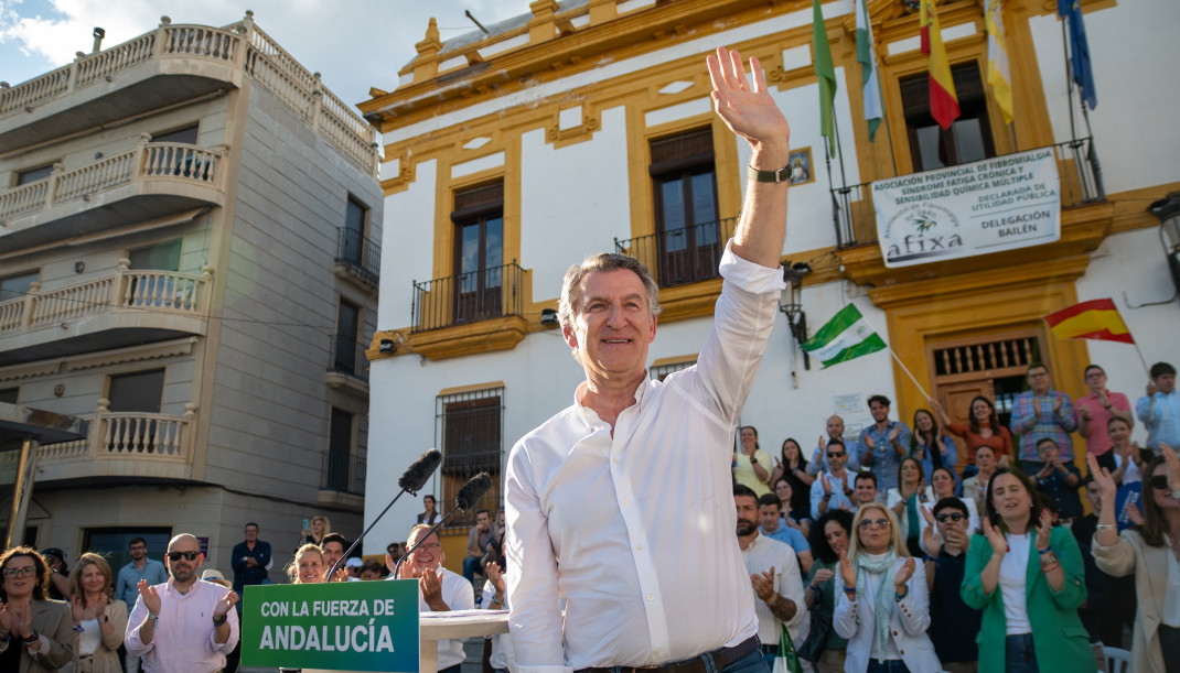 El presidente del PP, Alberto Núñez Feijóo, participa en un acto público de campaña.A 14 de mayo de 2026, en Bailén, Jaén (Andalucía, España).