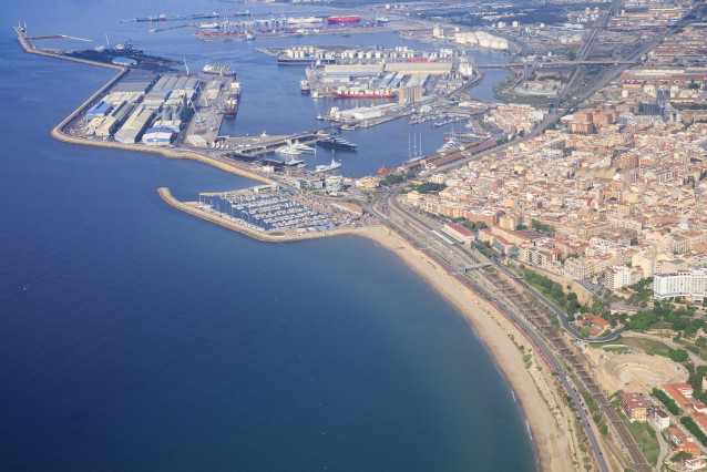 Archivo - Puerto de Tarragona