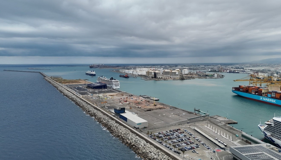 Espacio que ocupará la futura Terminal G de cruceros del Puerto de Barcelona