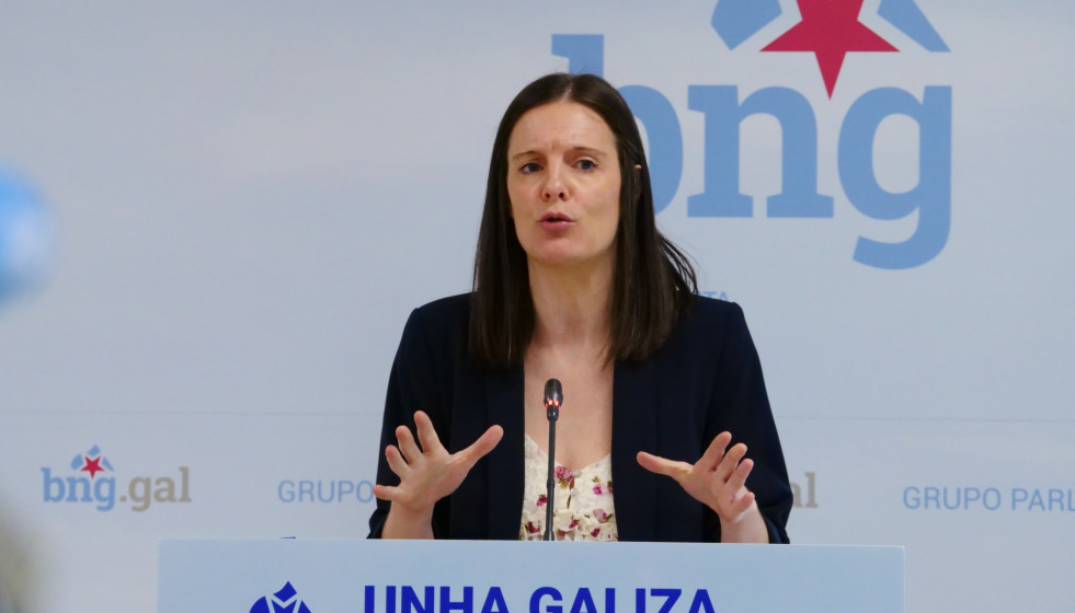 Archivo - La viceportavoz parlamentaria del BNG Olalla Rodil en rueda de prensa.