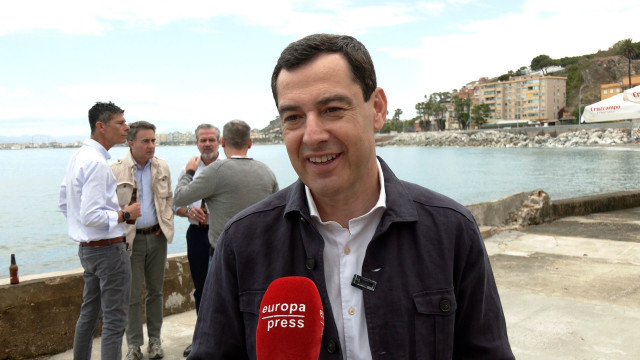 El presidente de la Junta de Andalucía y candidato a la reelección, Juanma Moreno, durante la jornada de reflexión.