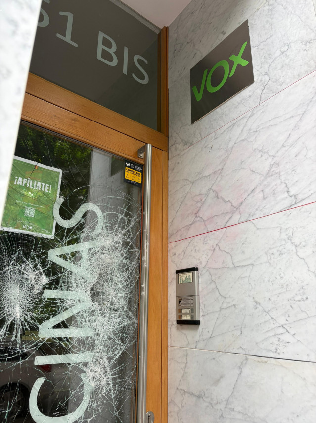 Sede de Vox en Vitoria que ha sufrido el ataque.