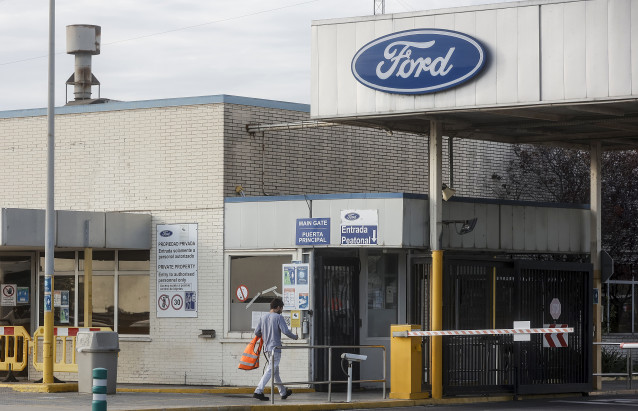 Archivo - Fábrica de Ford en Almussafes