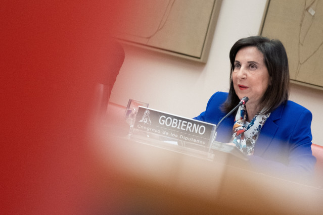 La ministra de Defensa, Margarita Robles, comparece ante la Comisión de Defensa del Congreso