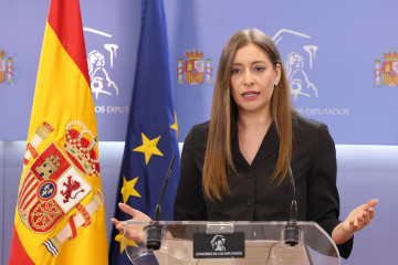 La portavoz del PP en el Congreso, Ester Muñoz, durante una rueda de prensa en el Congreso de los Diputados, a 19 de mayo de 2026, en Madrid (España).