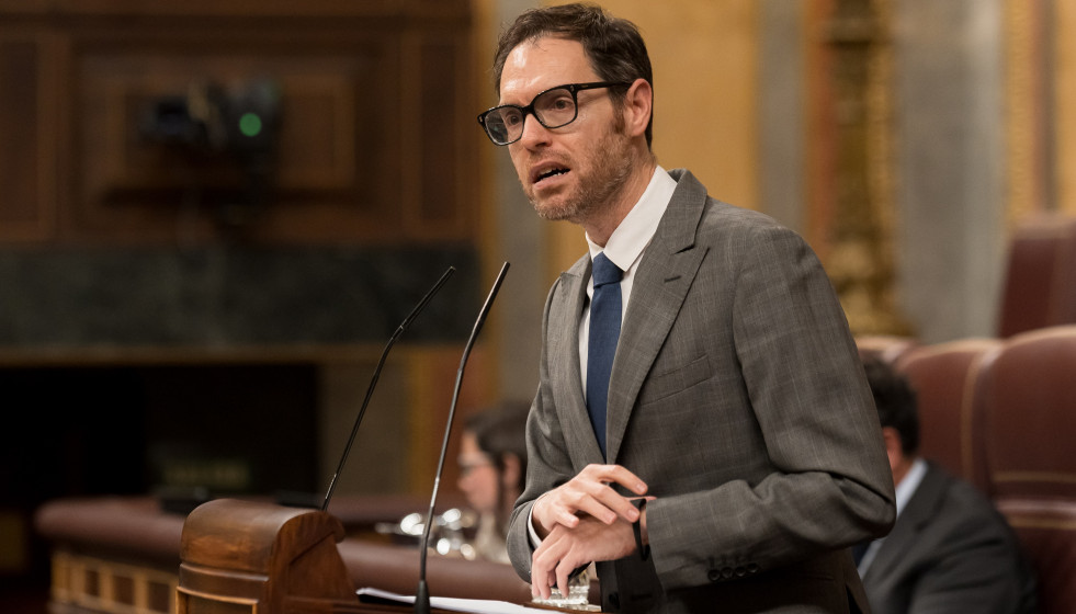 El diputado del PP Sergio Sayas interviene durante una sesión plenaria en el Congreso de los Diputados, a 19 de mayo de 2026, en Madrid (España).