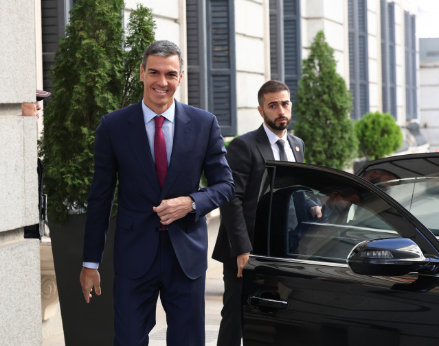 El presidente del Gobierno, Pedro Sánchez, a su llegada a una sesión de control al Gobierno, en el Congreso de los Diputados, a 20 de mayo de 2026, en Madrid (España).