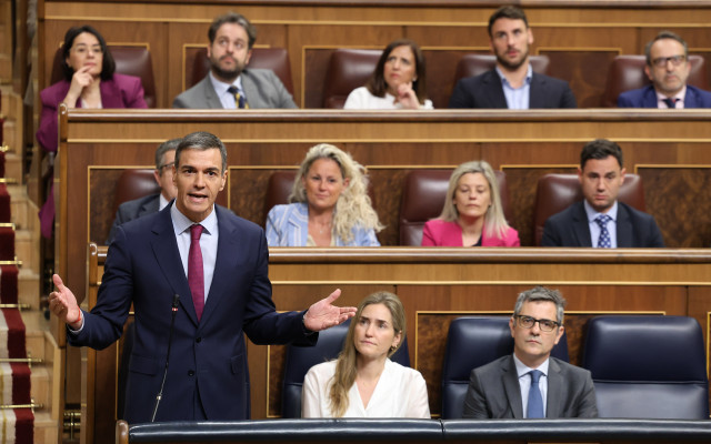 El presidente del Gobierno, Pedro Sánchez, interviene en la sesión de control al Gobierno, en el Congreso de los Diputados, a 20 de mayo de 2026, en Madrid (España).