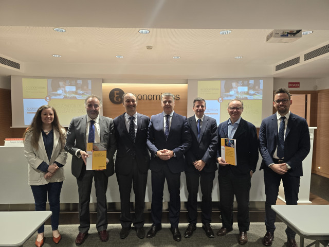 El Consejo General de Economistas de España (CGE), a través del Registro de Economistas Asesores Fiscales (REAF), órgano especializado en fiscalidad del CGE, ha presentado hoy el documento sobre la Declaración de Sociedades 2025.