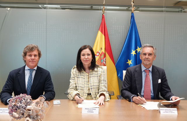 España y Qatar lanzan un fondo de inversión de 300 millones de euros para apoyar la transición verde y digital.