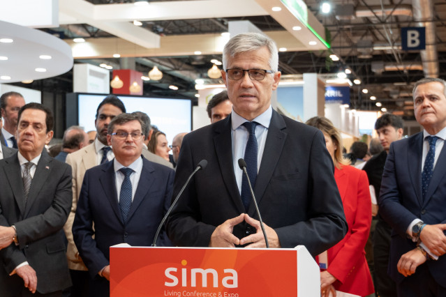 El secretario de Estado de Vivienda y Agenda Urbana, David Lucas, durante la inauguración del Salón Internacional Inmobiliario de Madrid 2026.