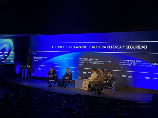 Mesa 'El espacio como garante de nuestra defensa y seguridad', durante la segunda jornada del Congreso del Espacio 2026, organizado por Tedae en el Auditorio Mutua Madrileña, a 20 de mayo de 2026, en Madrid (España).