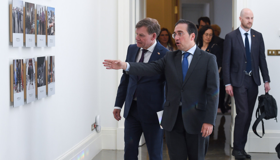 Archivo - El ministro Federal de Relaciones Exteriores de Alemania, Johann David Wadephul (i) y el ministro de Asuntos Exteriores, Unión Europea y Cooperación, José Manuel Albares (d), durante su e