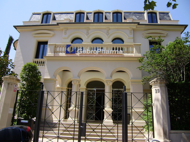 Archivo - Sede de Gebro Pharma