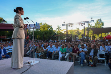 La presidenta de la Comunidad de Madrid y del PP de Madrid, Isabel Díaz Ayuso, interviene durante el acto de balance político celebrado en el Parque de Berlín, a 22 de mayo de 2026, en Madrid (Espa