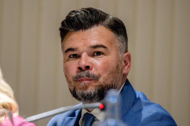 El portavoz de ERC en el Congreso, Gabriel Rufián, durante un coloquio organizado por el Club Siglo XXI, a 20 de mayo de 2026, en Madrid (España).