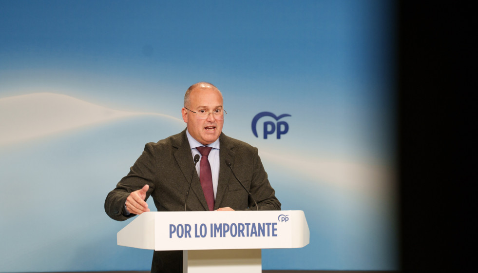 Archivo - El secretario general del Partido Popular, Miguel Tellado, durante la rueda de prensa posterior al Comité de Dirección del PP, a 20 de abril de 2026, en Madrid (España).