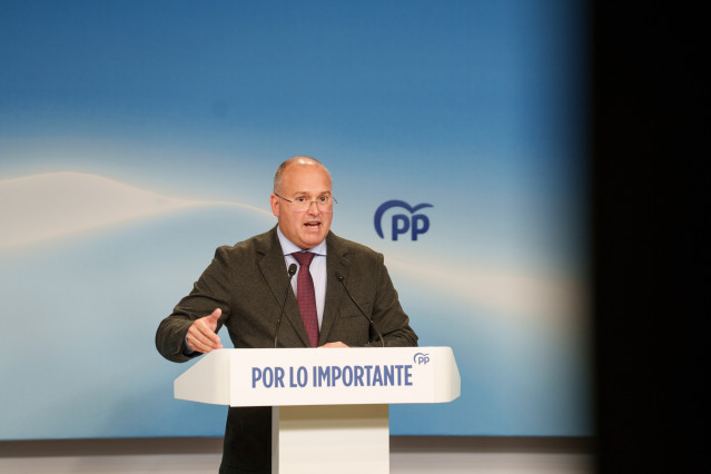Archivo - El secretario general del Partido Popular, Miguel Tellado, durante la rueda de prensa posterior al Comité de Dirección del PP, a 20 de abril de 2026, en Madrid (España).