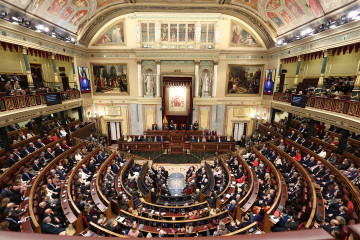 Archivo - Hemiciclo durante el acto institucional ‘Nuestra constitución más longeva’, en el Congreso de los Diputados, a 17 de febrero de 2026, en Madrid (España).