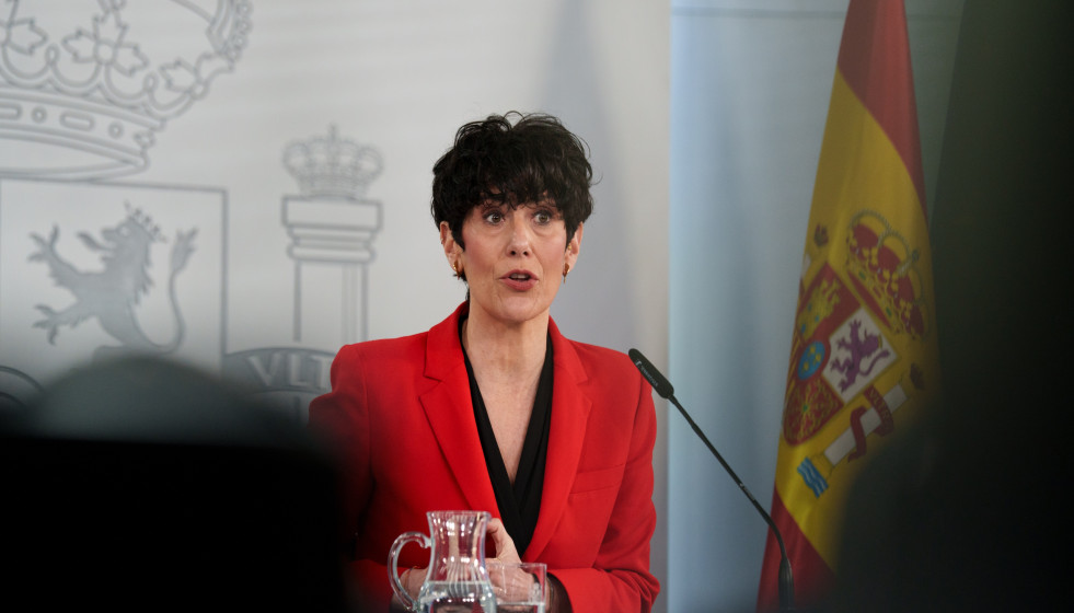 Archivo - La portavoz del Gobierno y ministra de Inclusión, Seguridad Social y Migraciones, Elma Saiz