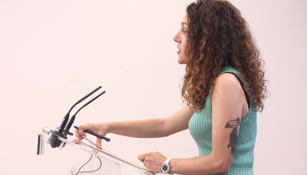 La diputada del Grupo Parlamentario Plurinacional SUMAR, Aina Vidal, durante una rueda de prensa en el Congreso de los Diputados, a 26 de mayo de 2026, en Madrid (España).
