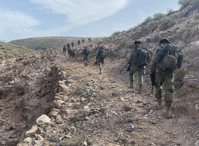 Archivo - Militares del Grupo Táctico 'Canarias' de la BRICAN