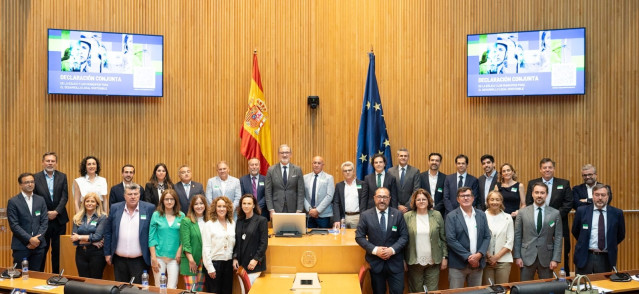 El sector eólico y municipios españoles firman la primera Declaración para un desarrollo local sostenible