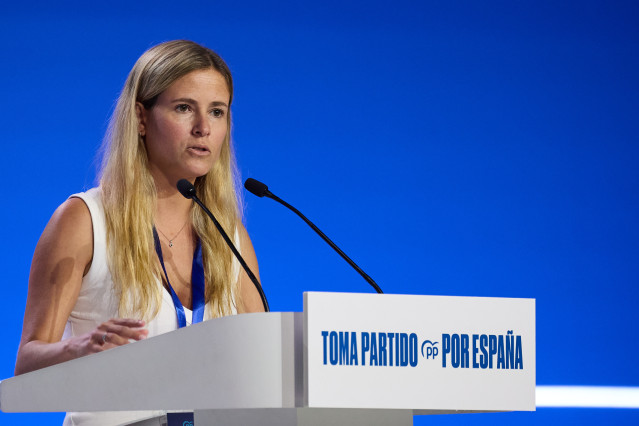 Archivo - La diputada del PP, Beatriz Fanjul, durante la segunda jornada del XXI Congreso Nacional del Partido Popular, a 5 de julio de 2025, en Madrid (España).